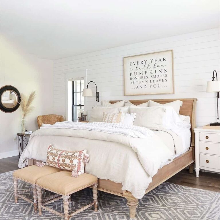 Crea tu refugio perfecto: 50 ideas de decoración neutra para el dormitorio